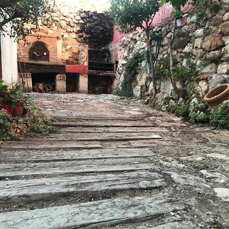 Affittacamere La Noguera De Socasa Romancos Esterno foto