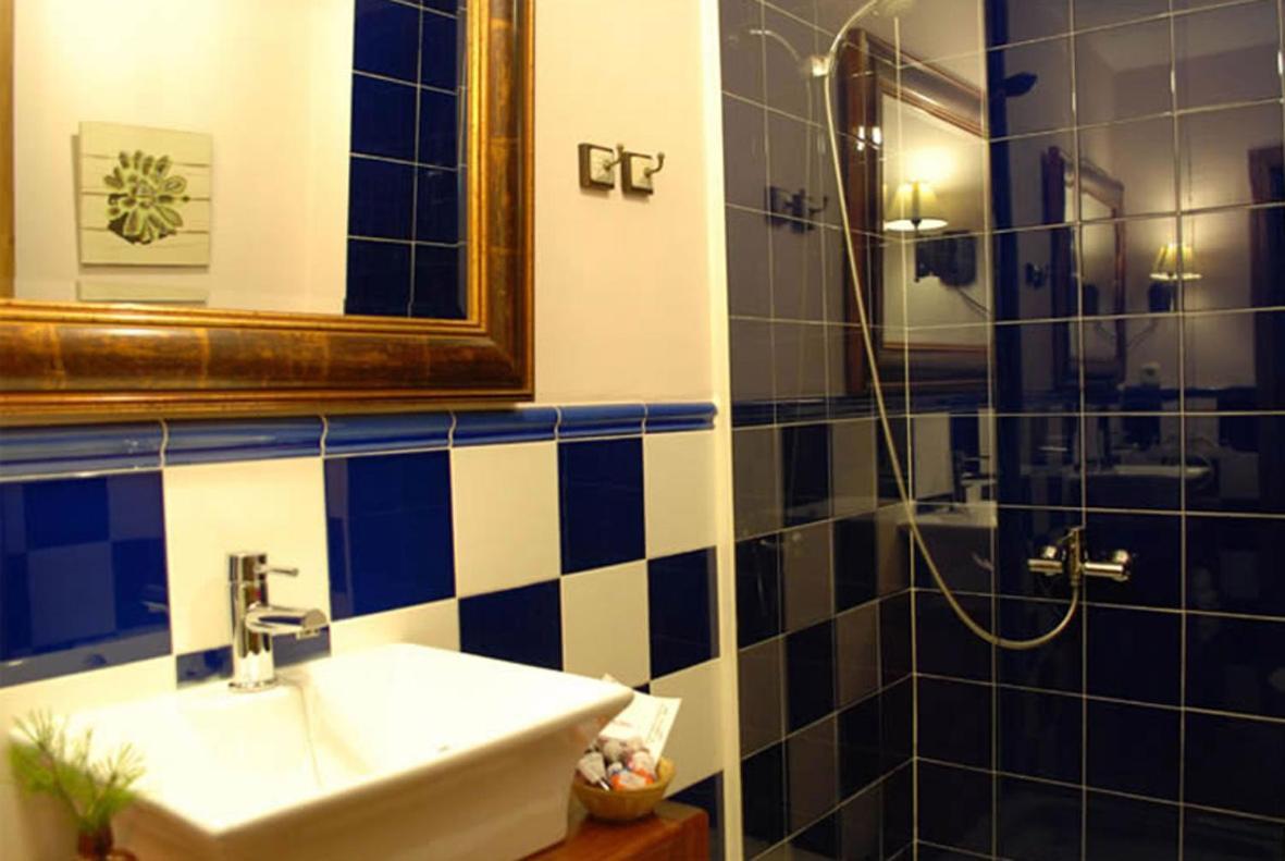 Affittacamere La Noguera De Socasa Romancos Esterno foto