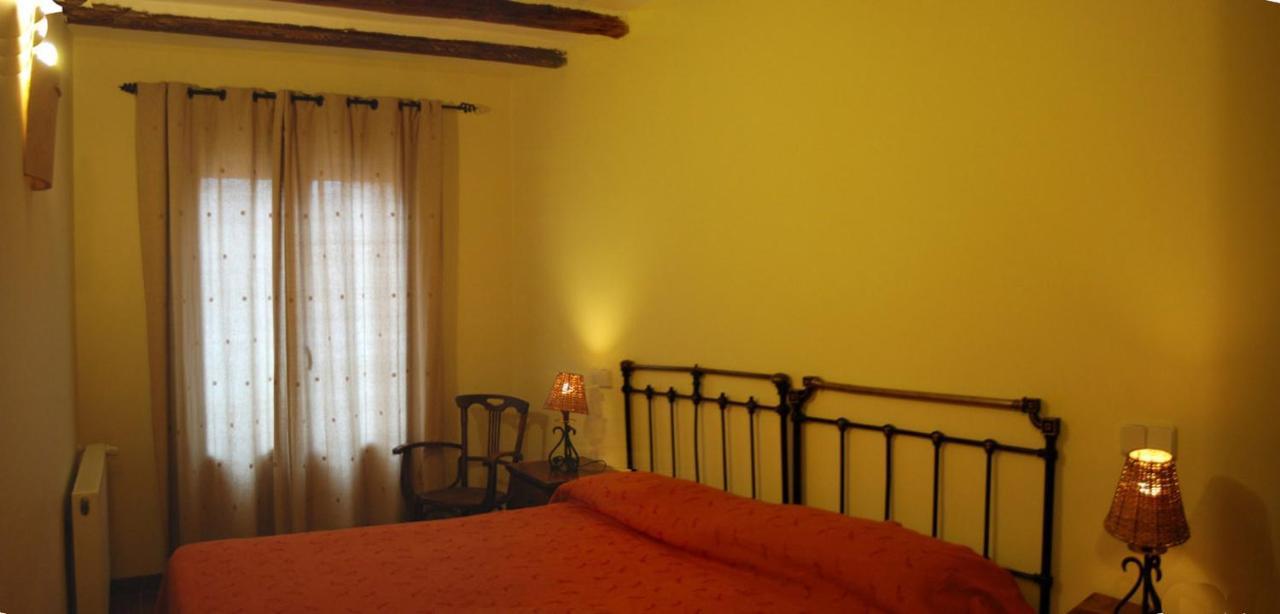 Affittacamere La Noguera De Socasa Romancos Esterno foto